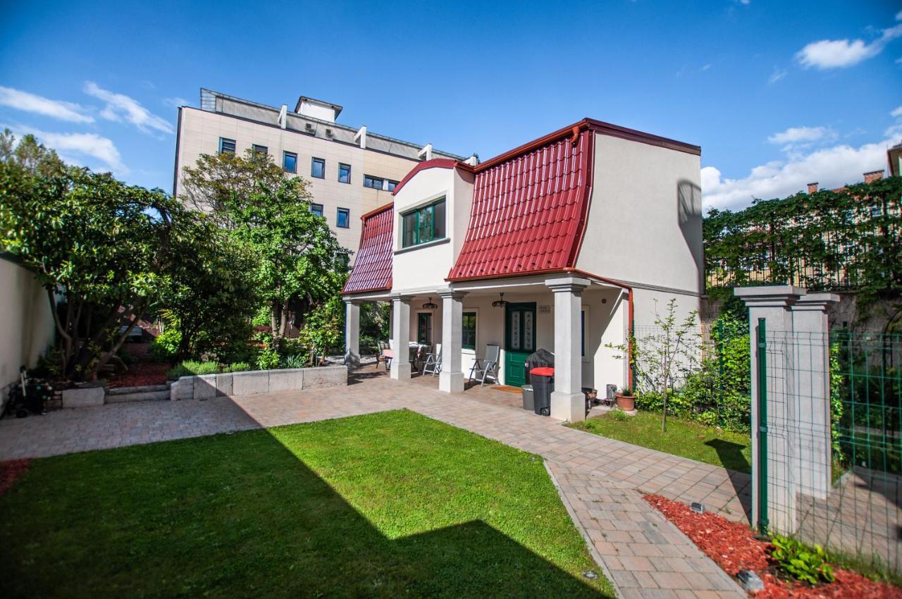 Entire House In The Center Of Ljubljana - Free Parking - Dragon Garden Pavilion Ljubljana Eksteriør billede